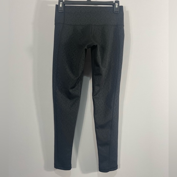 Adidas Climate Black Leggings, Small, work out pants, yoga, soft, sleek Womens - Picture 2 of 5